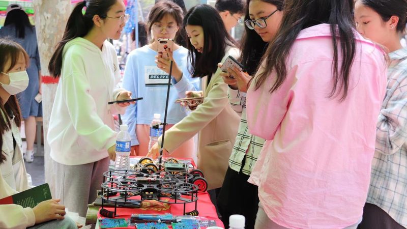 数字化解决方案代理加盟：如何把握行业脉搏，实现共赢**